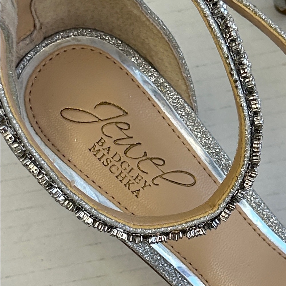 Jewel by Badgley Mischka Silver Glitter Heels Style J-TALLULAH Size 7.5 - Picture 3 of 12